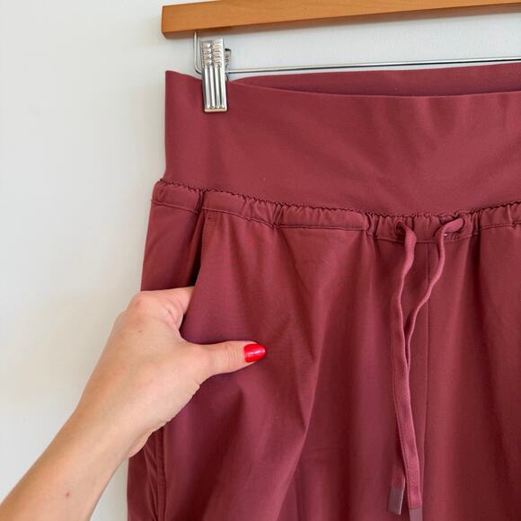 Athleta Attitude Lined Ruched Stretch High Rise Pants Red 2 - Picture 5 of 9